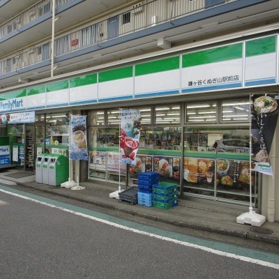最寄りのコンビニまで徒歩30秒♪