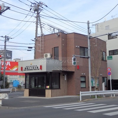 目の前には交番…!安全ですね。