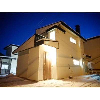 【リフォーム後写真】南側方向写真。北側道路付の住宅。駐外壁、