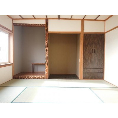 【リフォーム前写真】リビング横1階西側6帖和室は畳の表替えを