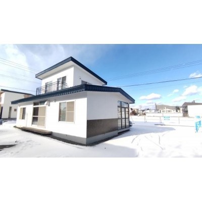 【リフォーム前】外観は屋根壁を塗装します。庭木の伐採も行うの