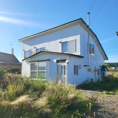 detached この地域の土地参考価格
北海道紋別郡遠軽町南町1丁目3-5