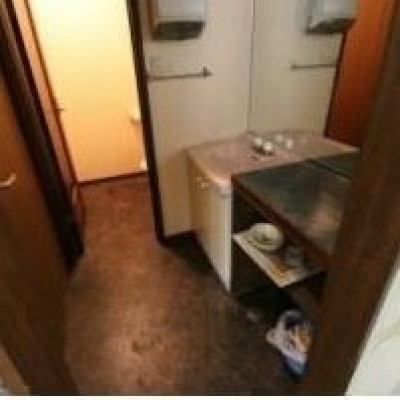 1階店舗部分リフォーム前