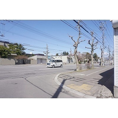 倉庫シャッター付