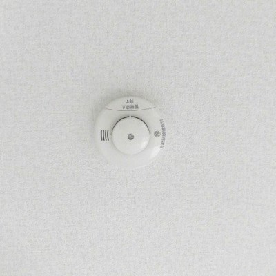 各居室/火災報知器付/万が一火事があった場合お知らせします。
