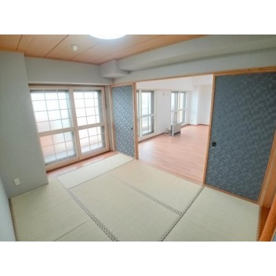 【リフォーム後】トイレは温水洗浄便座に新品交換しました。直接