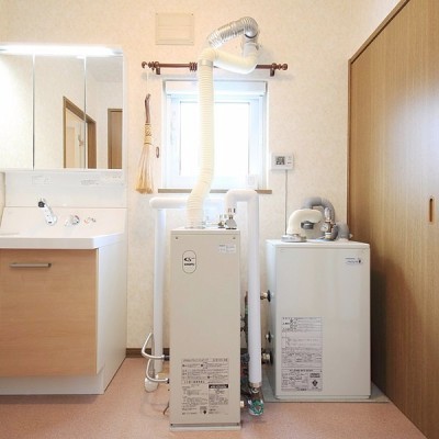 暖房及び給湯ボイラーを新品に交換済(平成29年5月、同年12月)