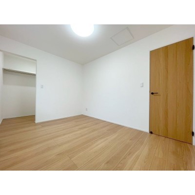 detached この地域の土地参考価格
北海道函館市花園町6-7