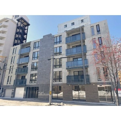 L・A大通　１階