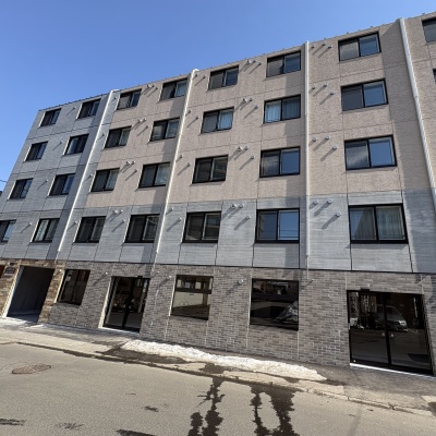 レブニーズ　ザ・レジデンス　月寒中央